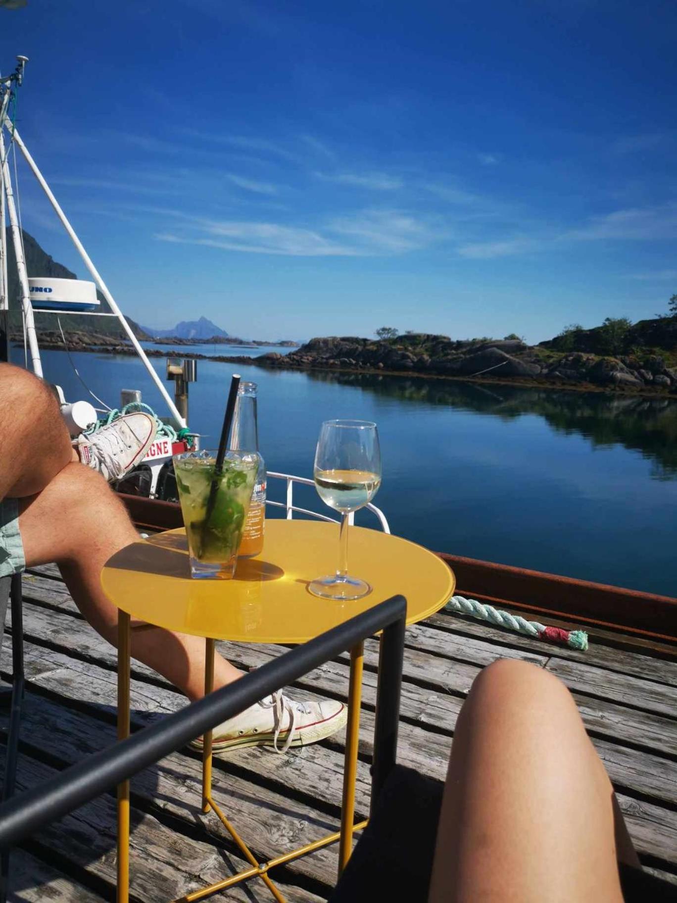 Kaikanten Rorbuer Sennesvik Luaran gambar