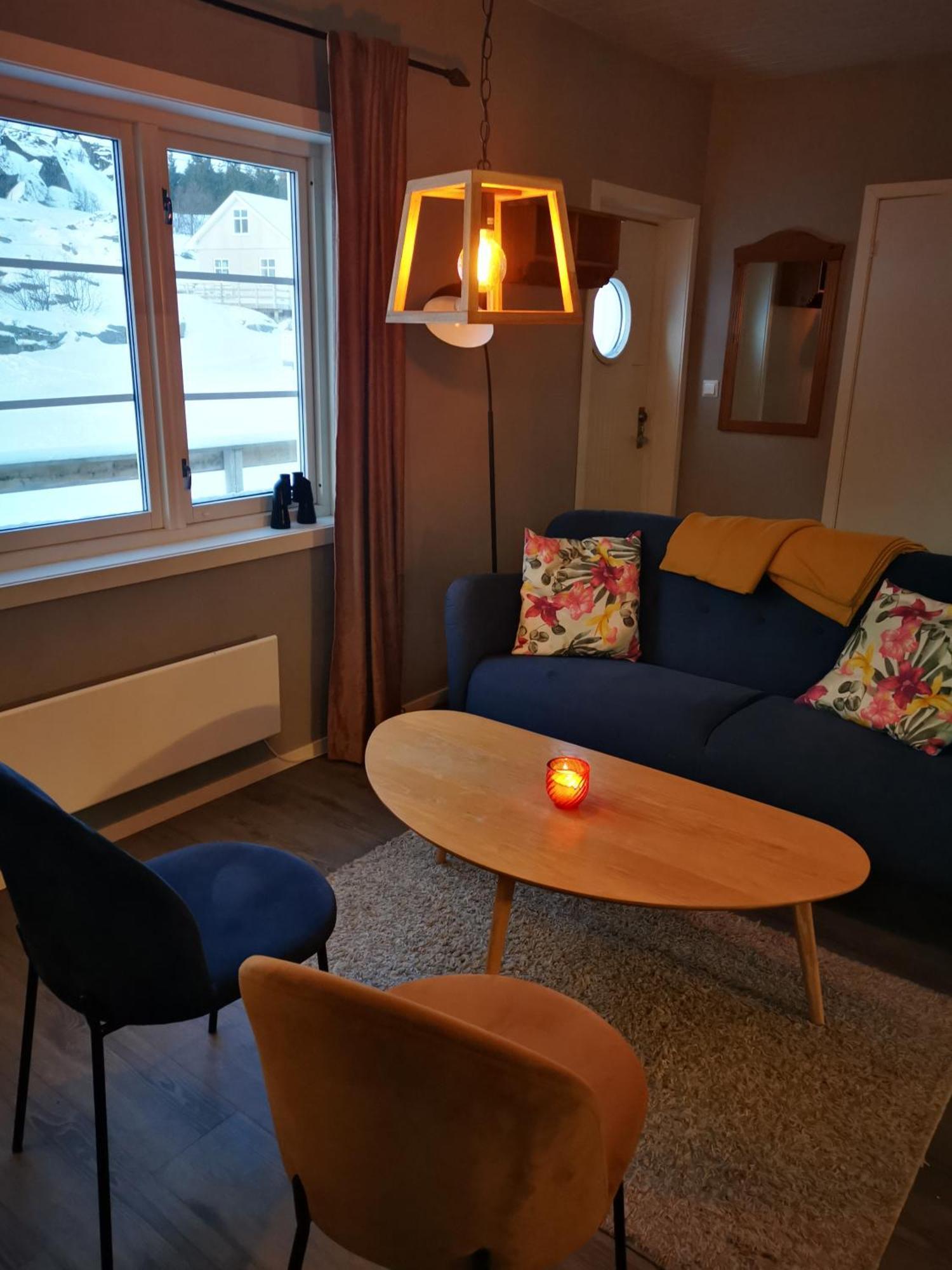 Kaikanten Rorbuer Sennesvik Bilik gambar